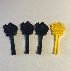 monster high hair brushes